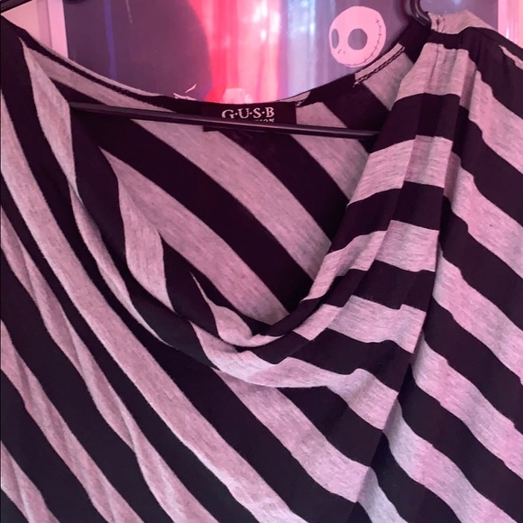 blouse - Picture 4 of 4